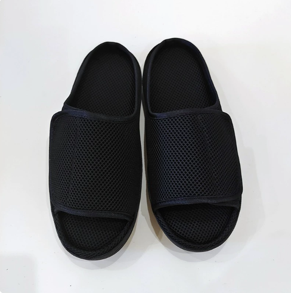 LMXA adjustable post-op recovery slipper, fully openable design